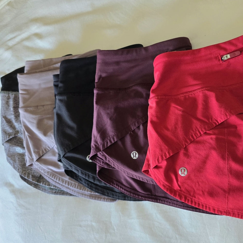 Violet Speed Up Low-Rise Lined Short 2.5"